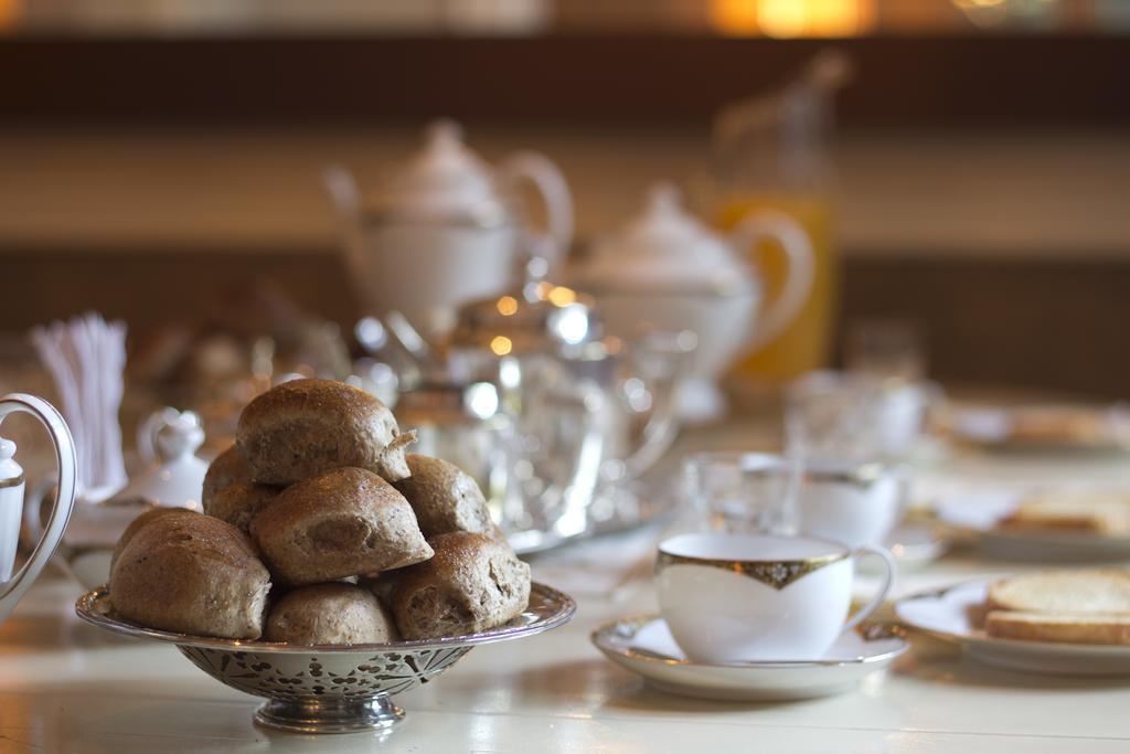 La Casona De Grace Bed & Breakfast Olivos Luaran gambar