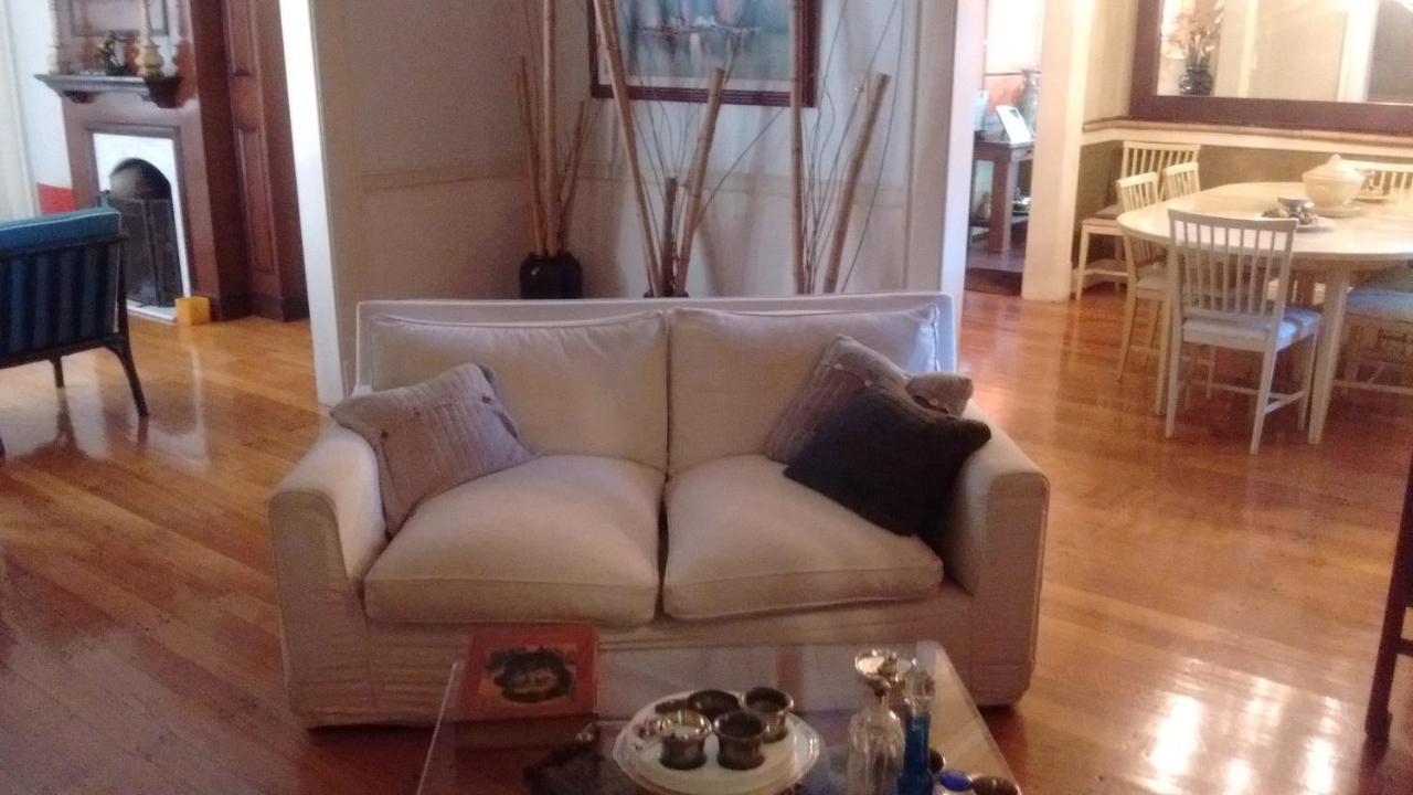 La Casona De Grace Bed & Breakfast Olivos Luaran gambar